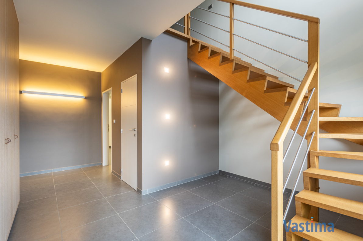 Immo Vastima - Huis Te koop Pamel - Ruime instapklare gezinswoning met zonnige tuin en garage