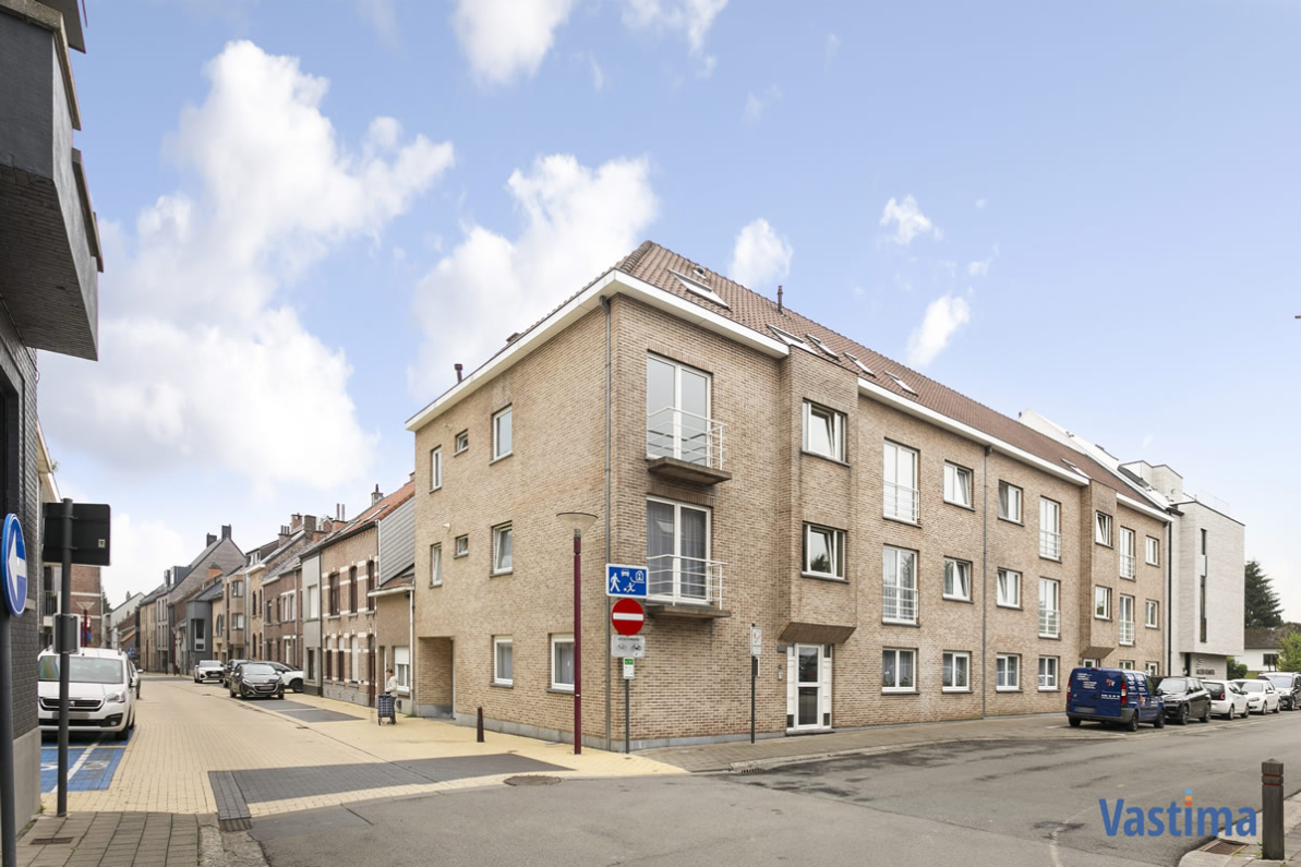 Immo Vastima - Appartement Verhuurd Asse - Ruim en lichtrijk 2 slaapkamerappartement met terras in centrum Asse