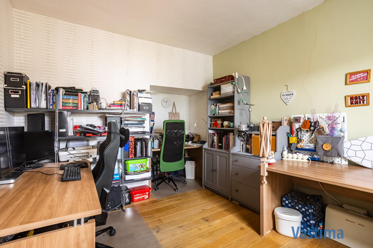 Immo Vastima - Huis Te koop Aalst - Instapklare woning met 4 slaapkamers en tuin nabij centrum Aalst