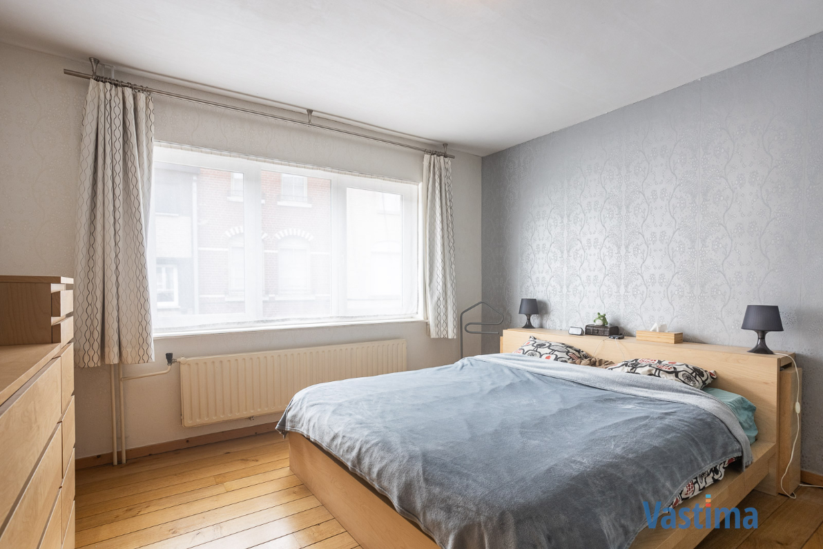 Immo Vastima - Huis Te koop Aalst - Instapklare woning met 4 slaapkamers en tuin nabij centrum Aalst