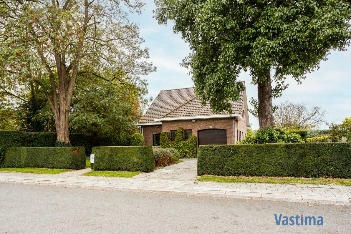 Immo Vastima - Huis Te koop Aalst - Charmante villa met perfecte ligging in residentiële wijk van Aalst
