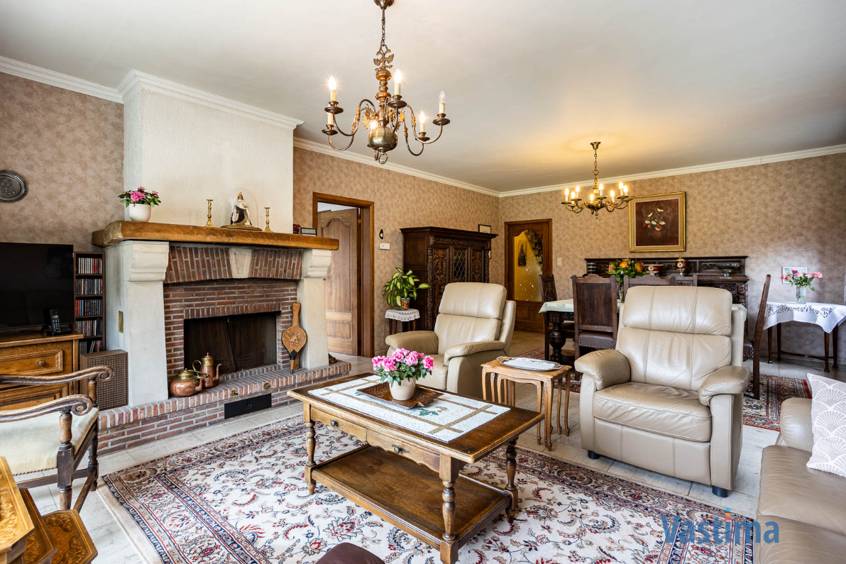 Immo Vastima - Huis Te koop Aalst - Charmante villa met perfecte ligging in residentiële wijk van Aalst