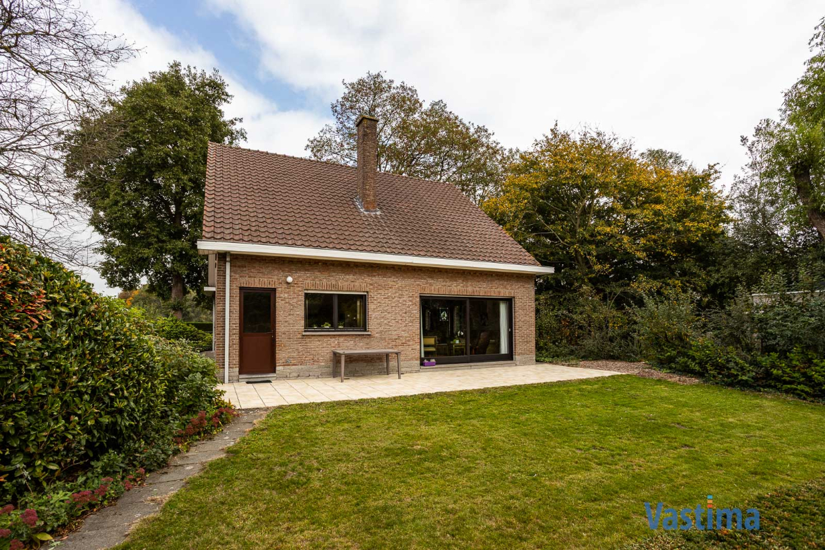 Immo Vastima - Huis Te koop Aalst - Charmante villa met perfecte ligging in residentiële wijk van Aalst