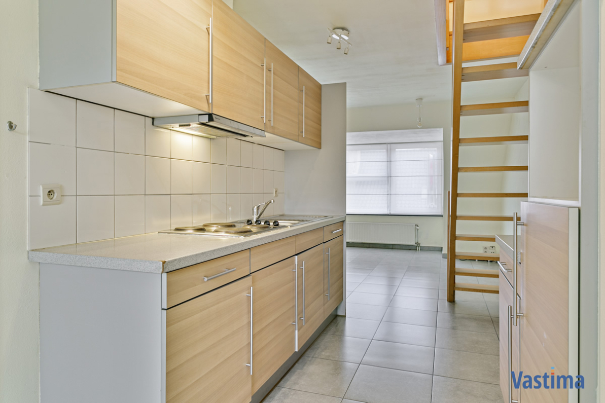 Immo Vastima - Appartement Te huur Aalst - Instapklaar appartement met dubbel verdiep nabij centrum Aalst