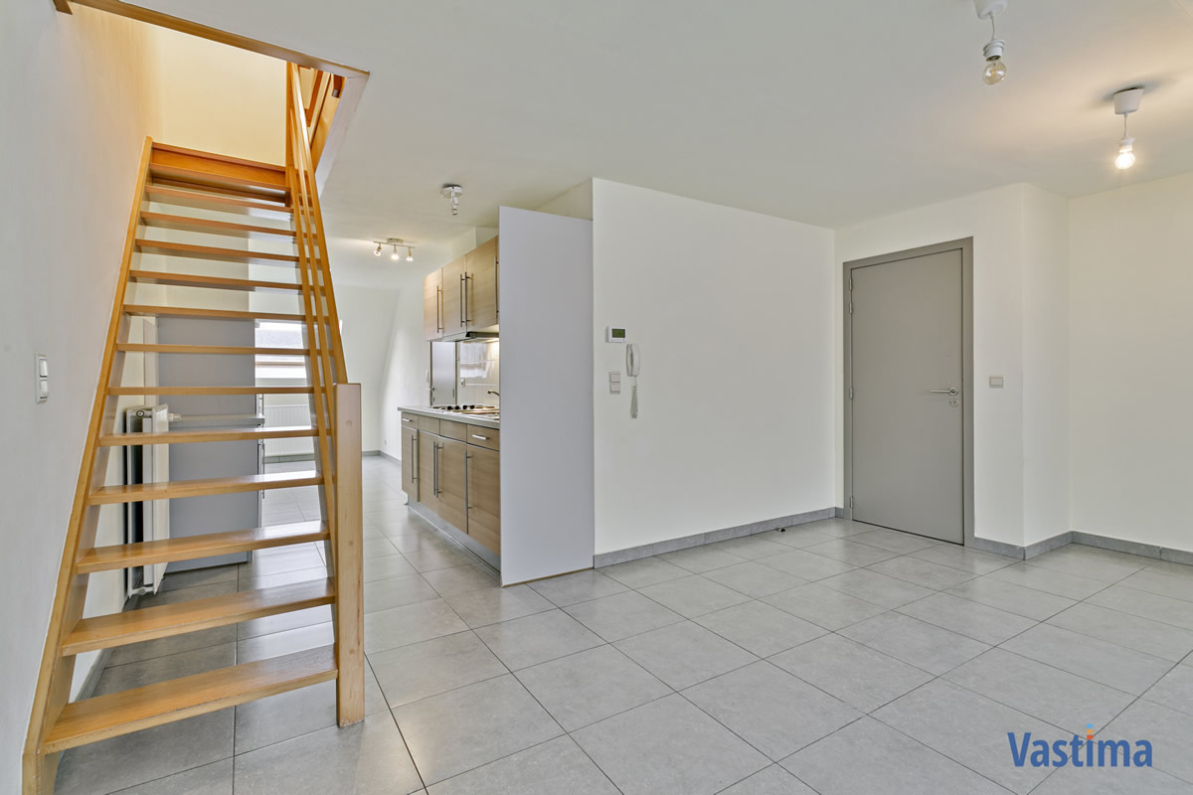 Immo Vastima - Appartement Te huur Aalst - Instapklaar appartement met dubbel verdiep nabij centrum Aalst