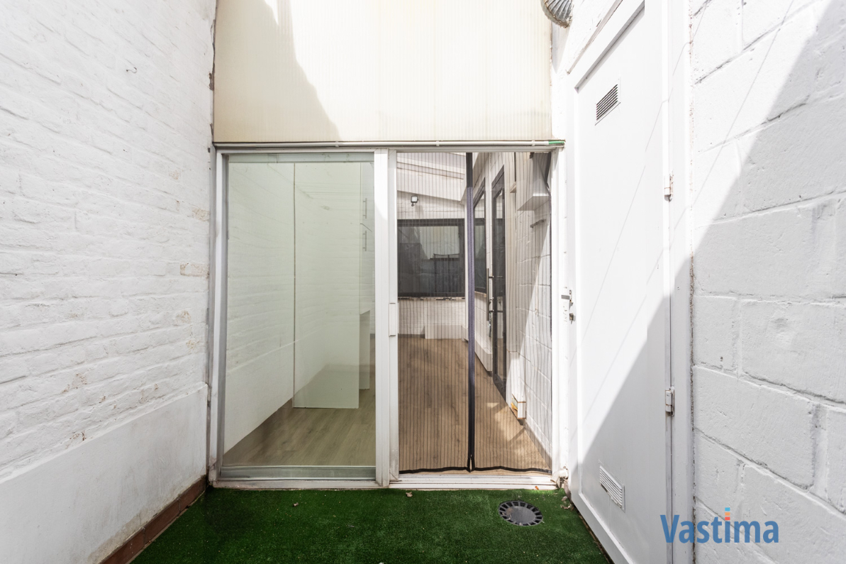 Immo Vastima - Huis Te koop Aalst - Volledig gerenoveerde rijwoning met 3 slaapkamers nabij centrum Aalst