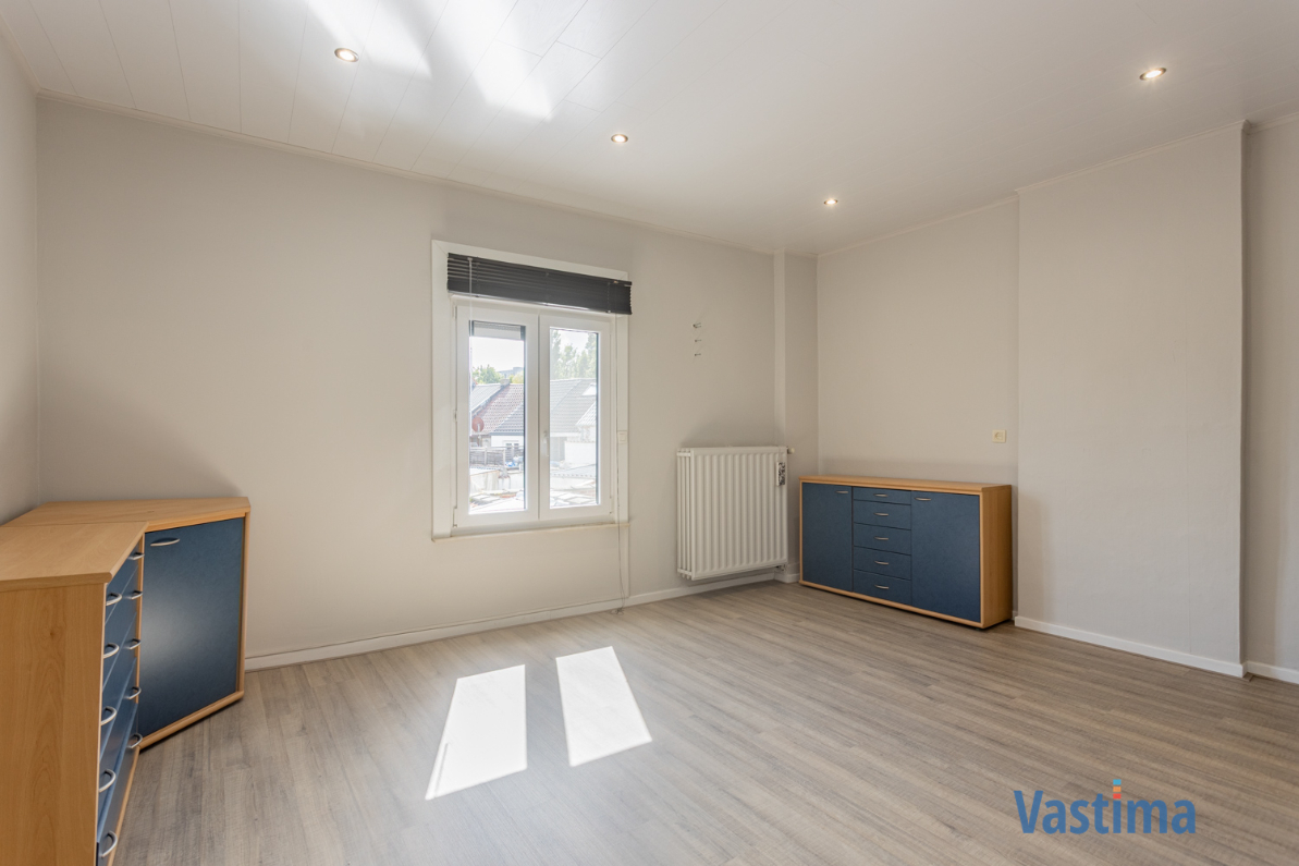 Immo Vastima - Huis Te koop Aalst - Volledig gerenoveerde rijwoning met 3 slaapkamers nabij centrum Aalst