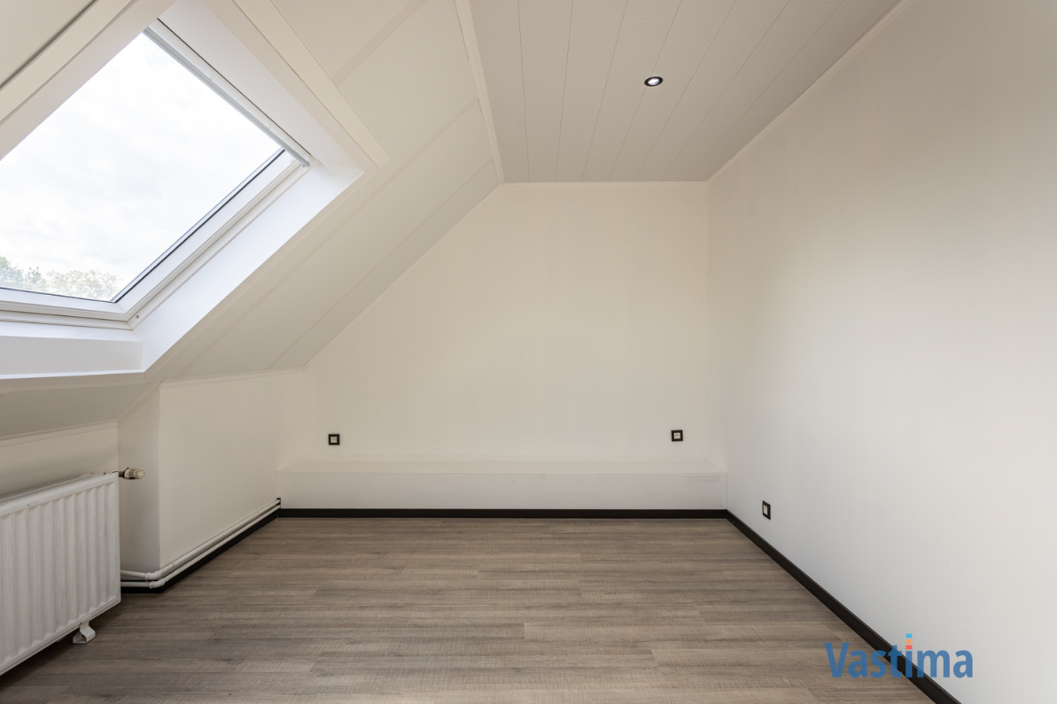 Immo Vastima - Huis Te koop Aalst - Volledig gerenoveerde rijwoning met 3 slaapkamers nabij centrum Aalst