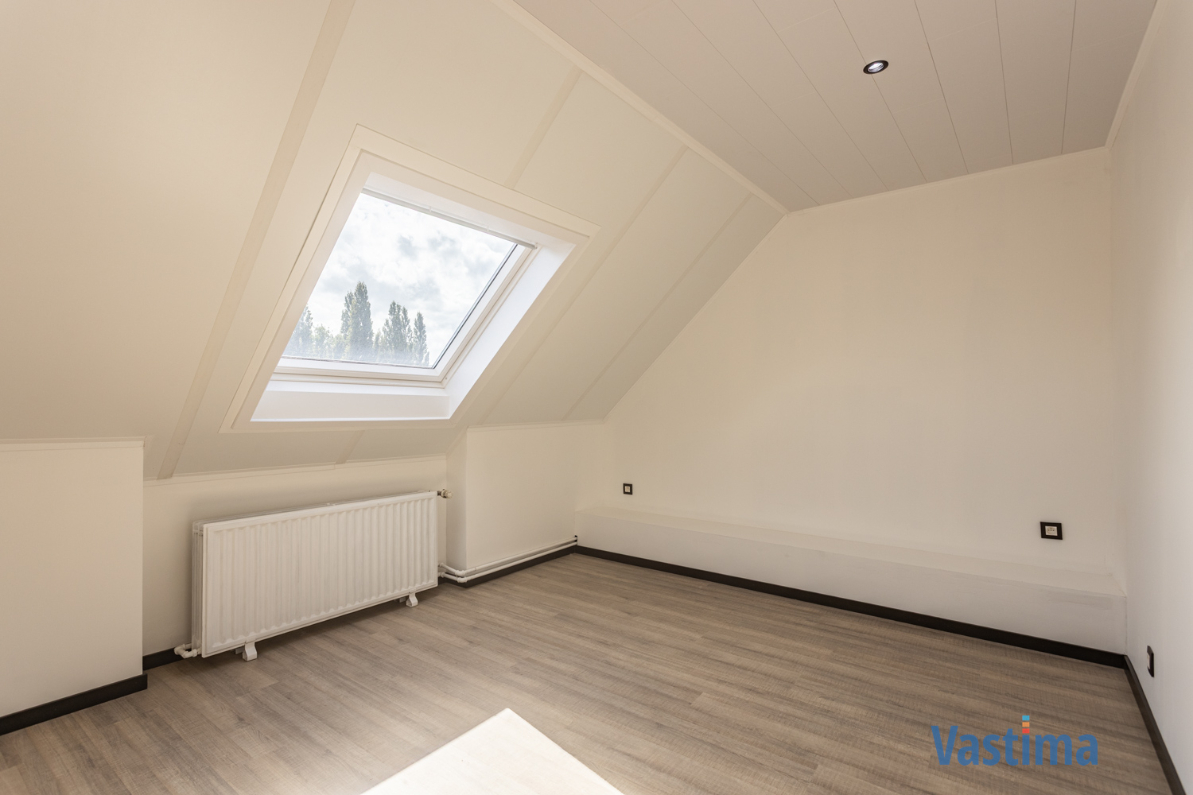 Immo Vastima - Huis Te koop Aalst - Volledig gerenoveerde rijwoning met 3 slaapkamers nabij centrum Aalst