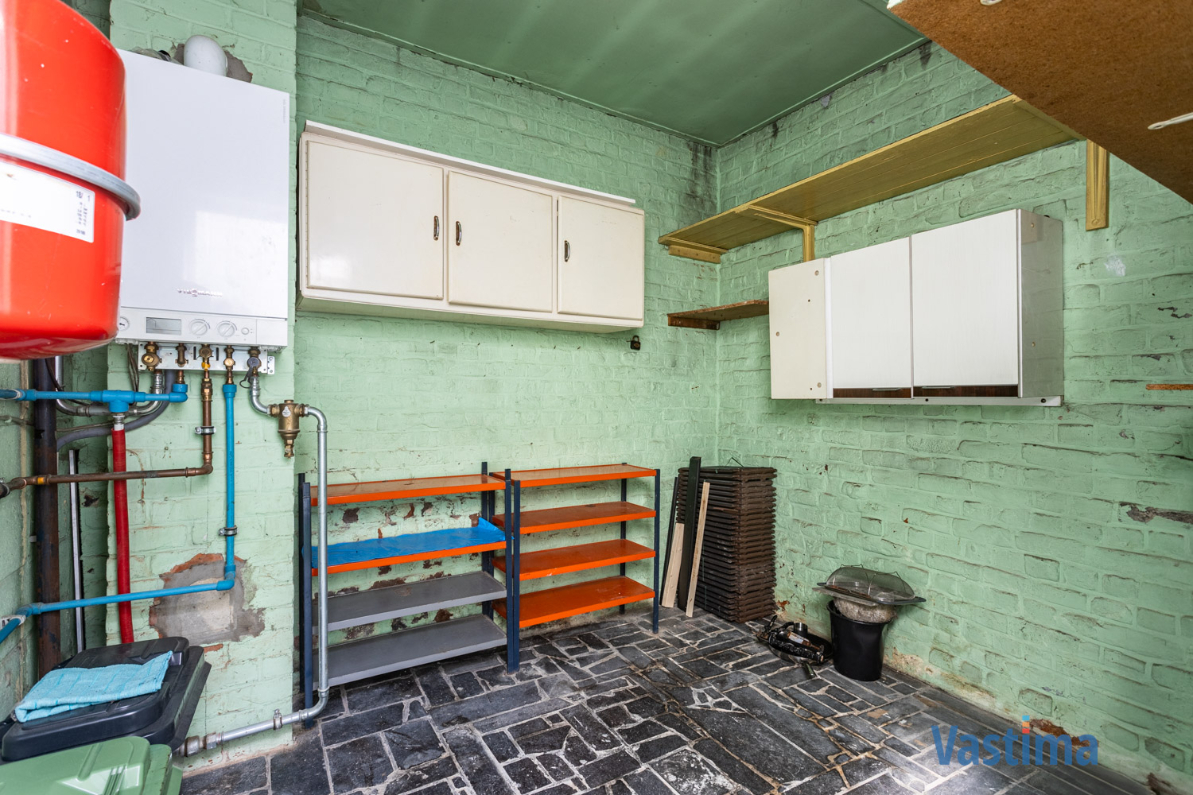 Immo Vastima - Huis Te koop Aalst - Volledig gerenoveerde rijwoning met 3 slaapkamers nabij centrum Aalst