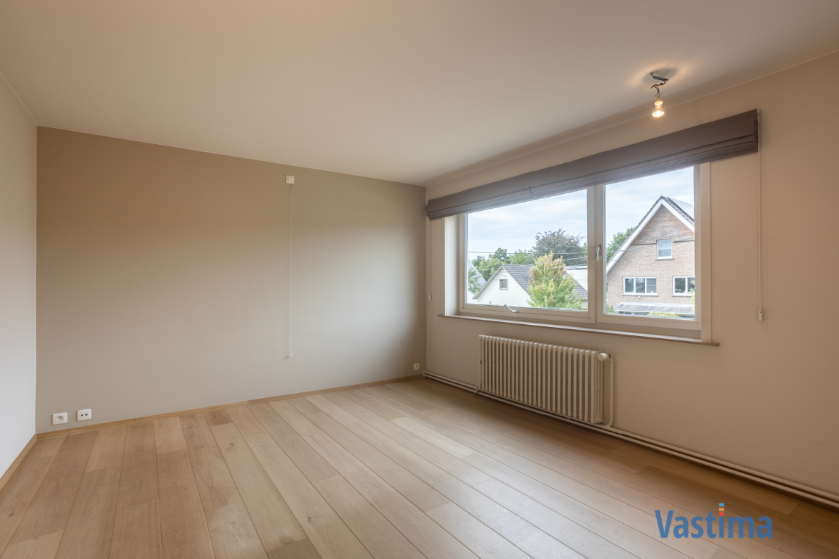 Immo Vastima - Huis Te koop Aalst - Lichtrijke villa met royale tuin vlak bij natuur & stadsleven