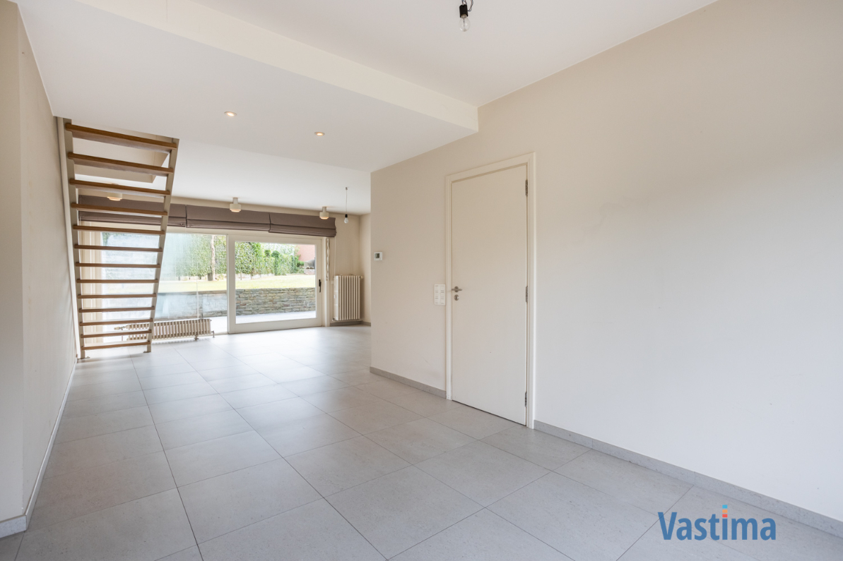 Immo Vastima - Huis Te koop Aalst - Lichtrijke villa met royale tuin vlak bij natuur & stadsleven