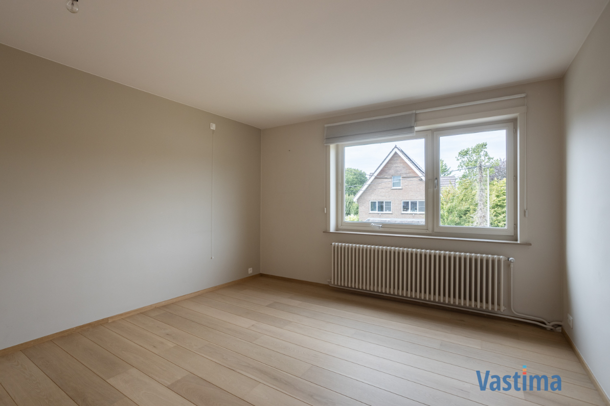 Immo Vastima - Huis Te koop Aalst - Lichtrijke villa met royale tuin vlak bij natuur & stadsleven