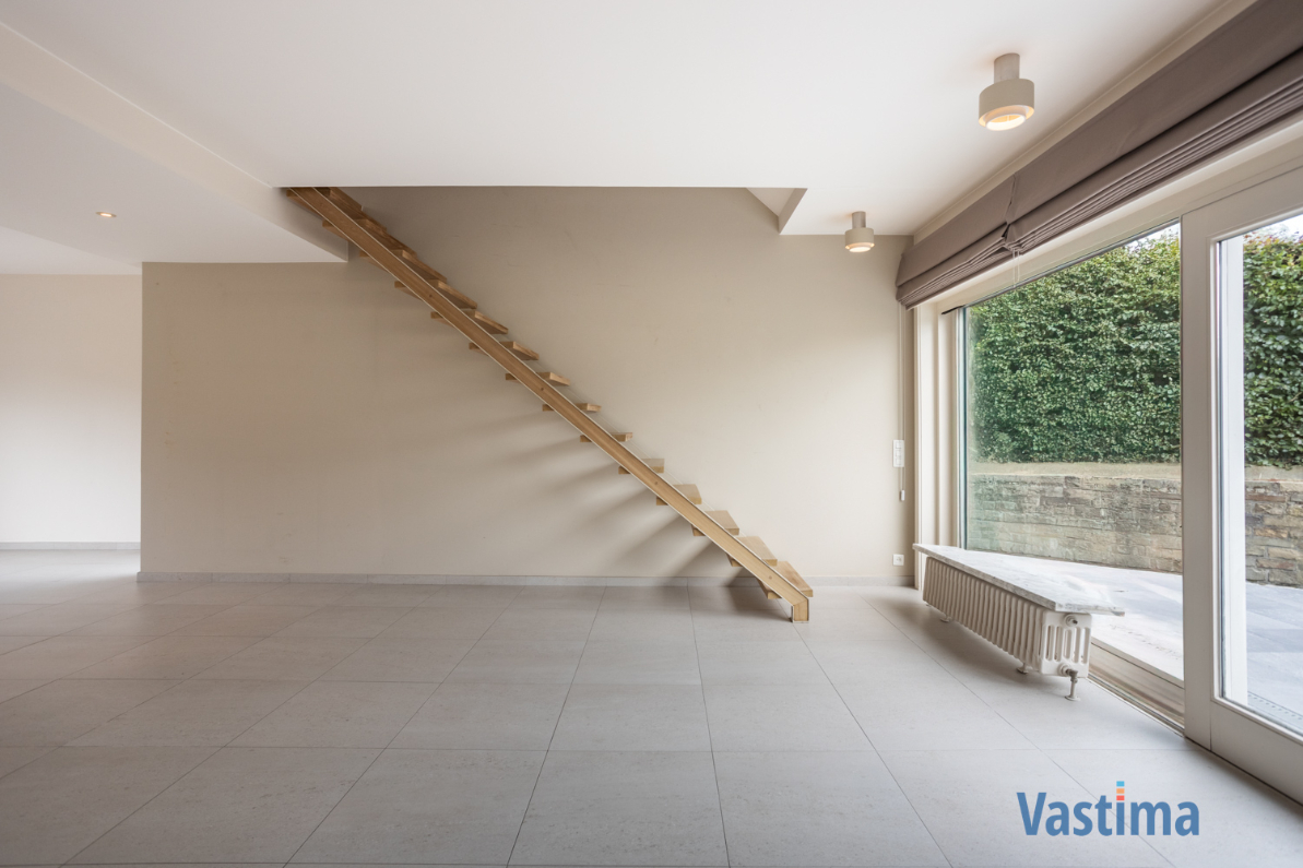 Immo Vastima - Huis Te koop Aalst - Lichtrijke villa met royale tuin vlak bij natuur & stadsleven