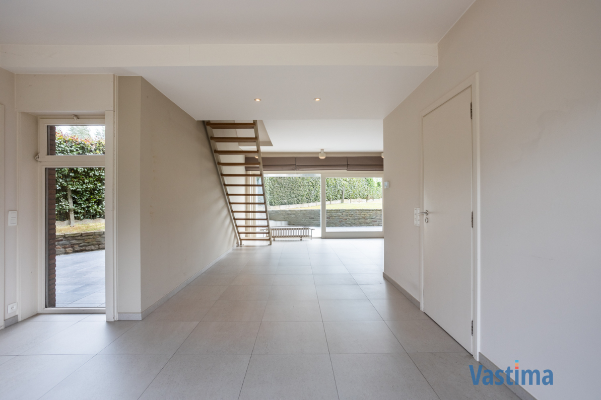 Immo Vastima - Huis Te koop Aalst - Lichtrijke villa met royale tuin vlak bij natuur & stadsleven