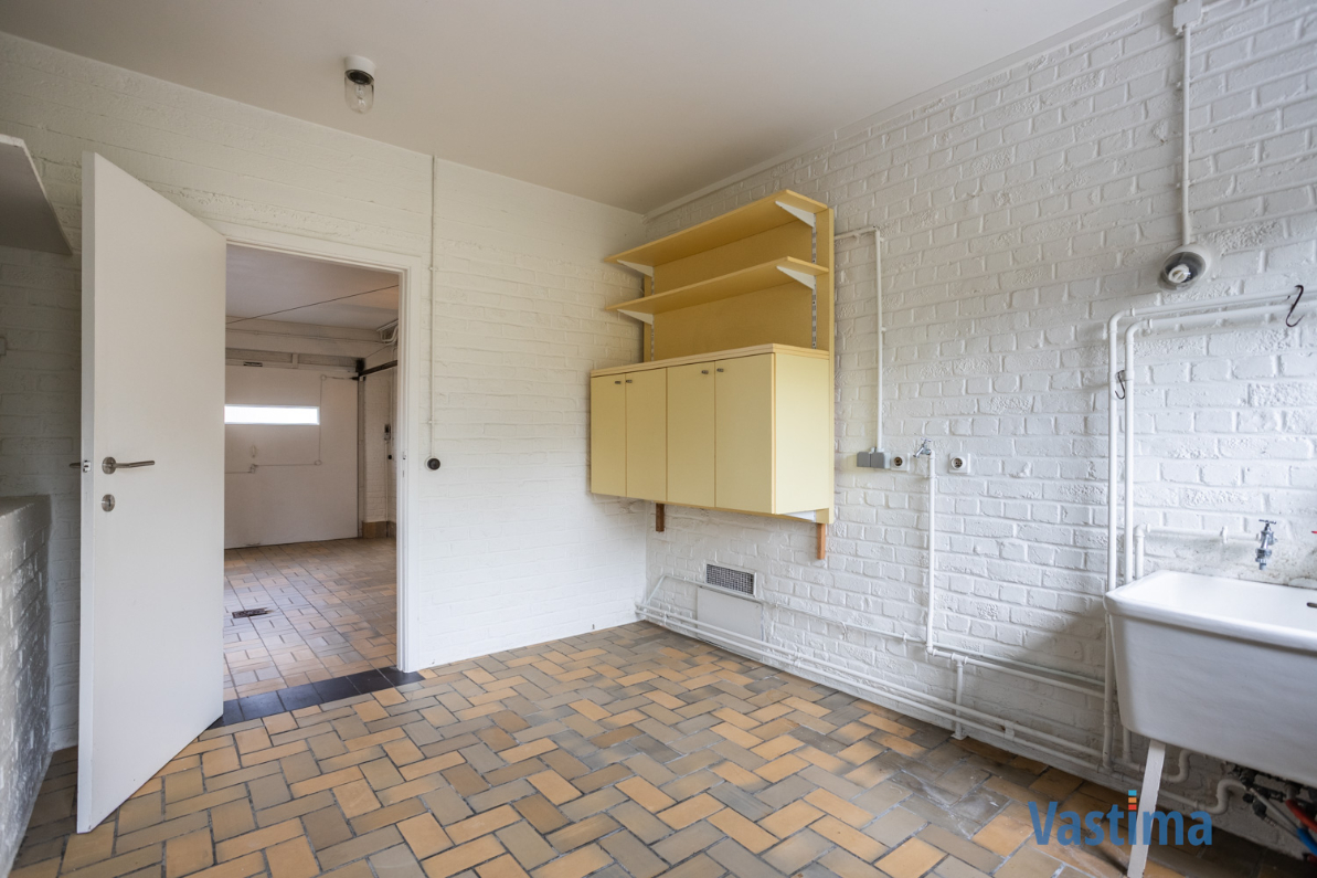 Immo Vastima - Huis Te koop Aalst - Lichtrijke villa met royale tuin vlak bij natuur & stadsleven