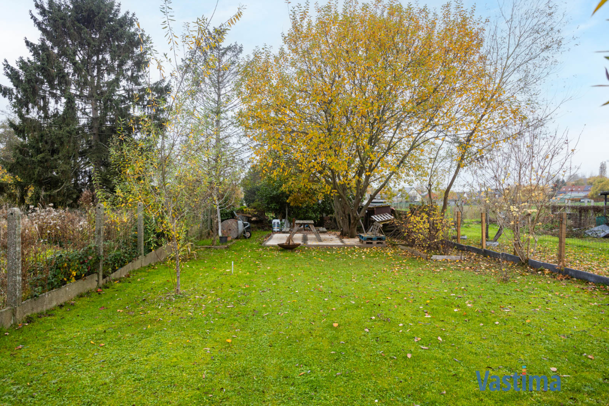 Immo Vastima - Huis Te koop Affligem - Instapklare woning met 3 slaapkamers, dubbele garage en grote tuin