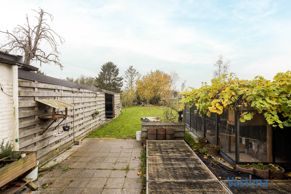Immo Vastima - Huis Te koop Affligem - Instapklare woning met 3 slaapkamers, dubbele garage en grote tuin
