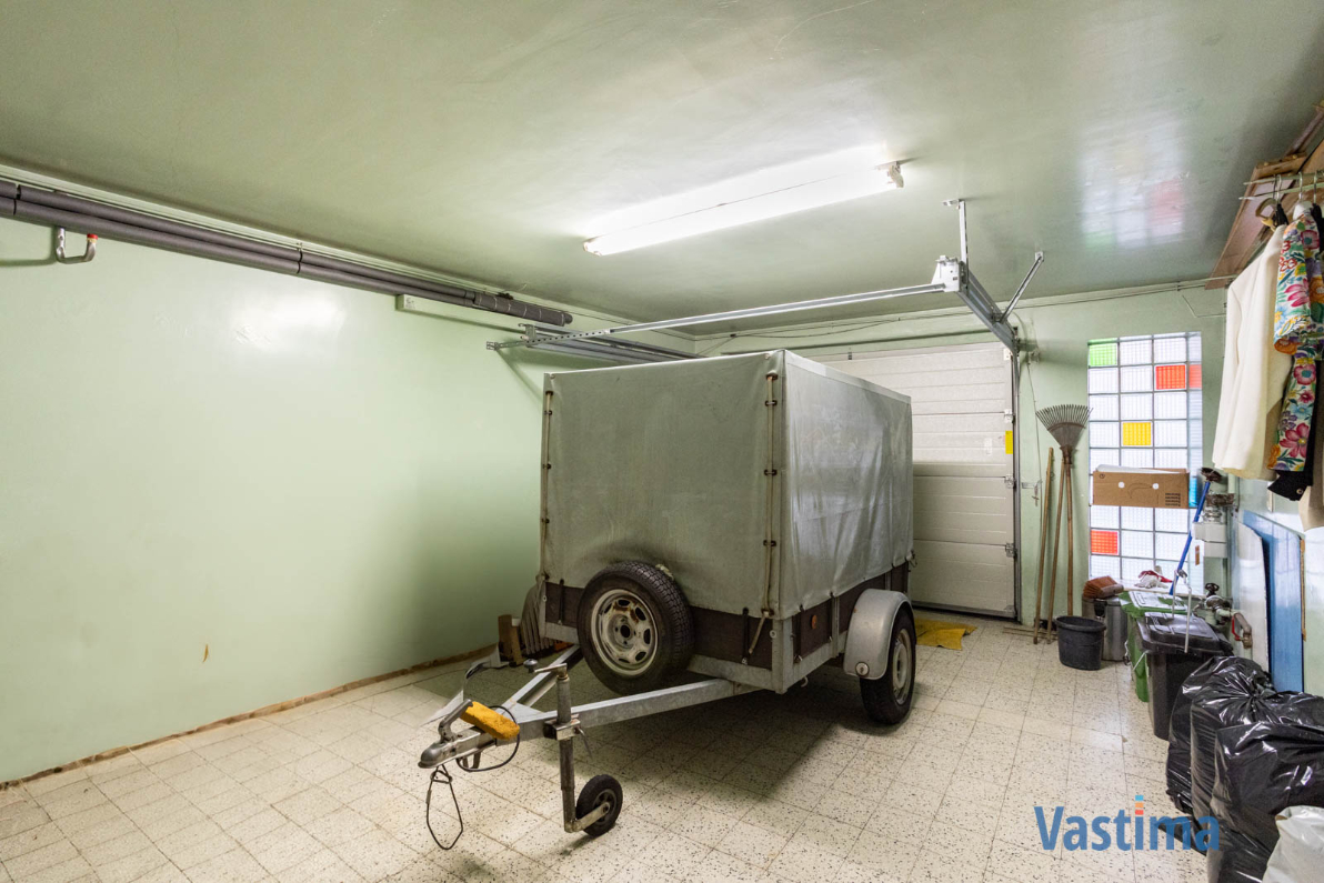 Immo Vastima - Huis Te koop Denderleeuw - Ruime gezinswoning met potentieel nabij centrum Denderleeuw