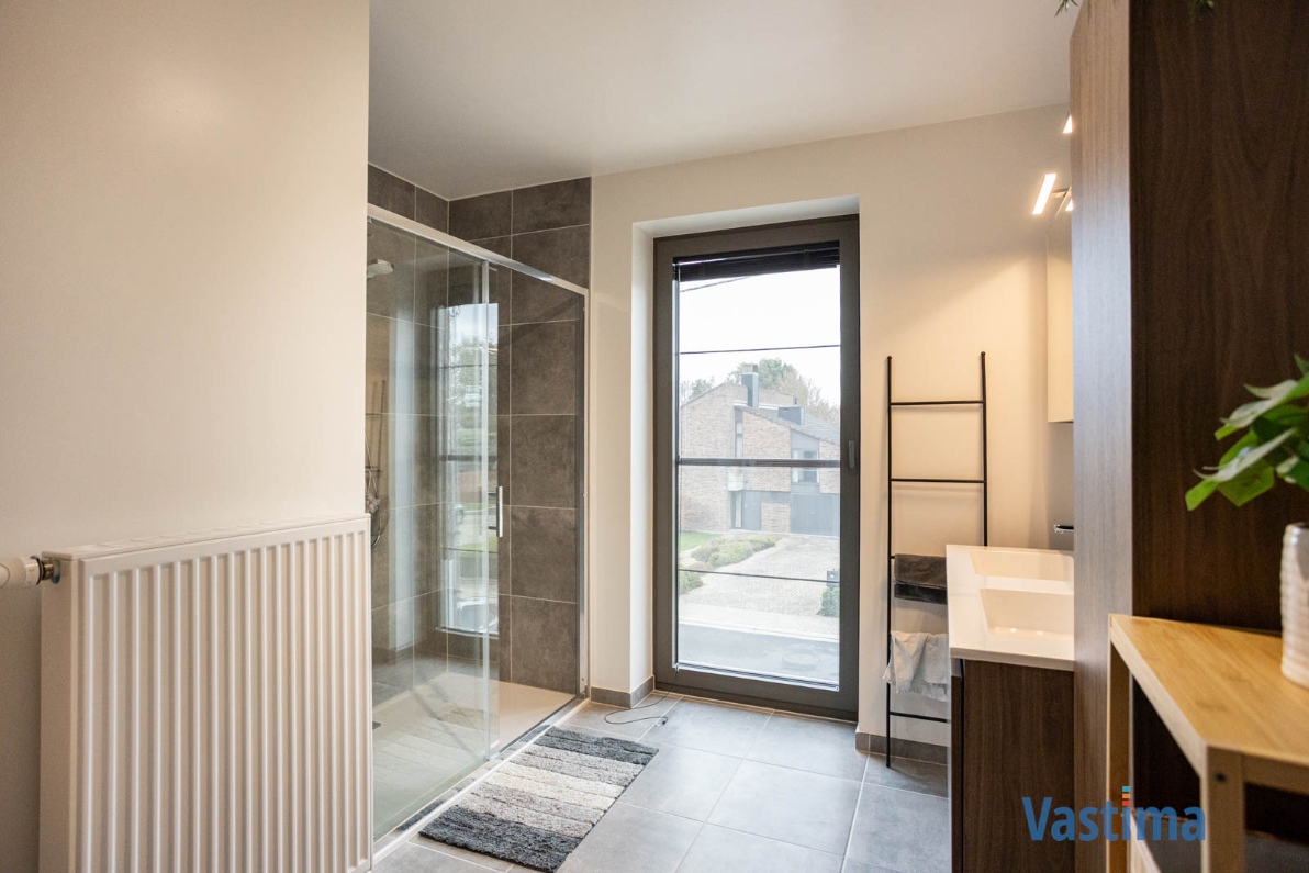 Immo Vastima - Huis Te koop Essene - Recente gezinswoning met ruimte, comfort én een uitstekende ligging