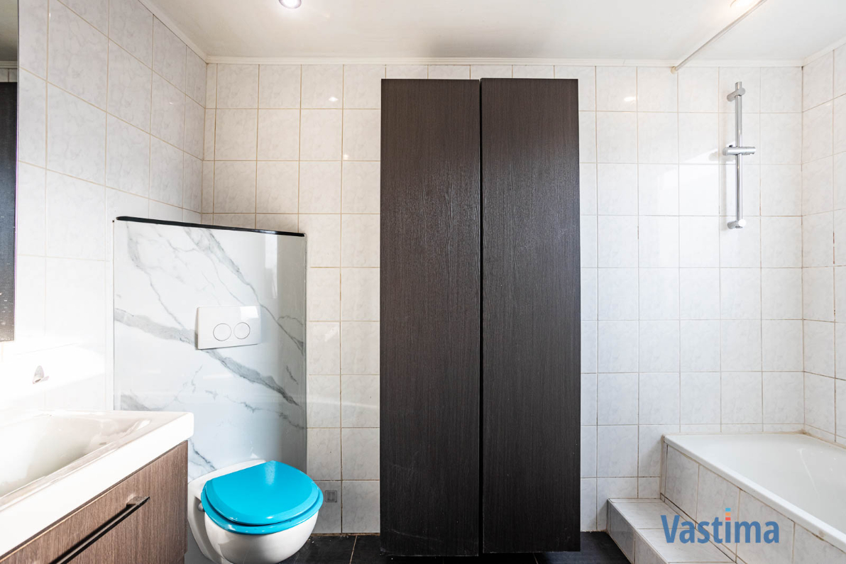 Immo Vastima - Huis Te koop Aalst - Lichtvolle starterswoning met zuid gerichte tuin