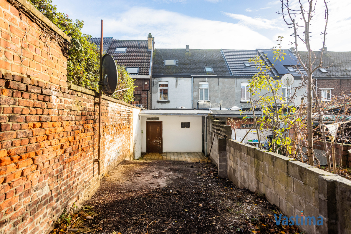 Immo Vastima - Huis Te koop Aalst - Gezinswoning met tuin op topligging nabij centrum Aalst