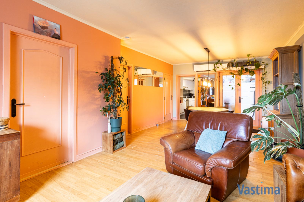 Immo Vastima - Huis Te koop Nieuwerkerken - Super energiezuinige gezinswoning met tuin in hartje Nieuwerkerken