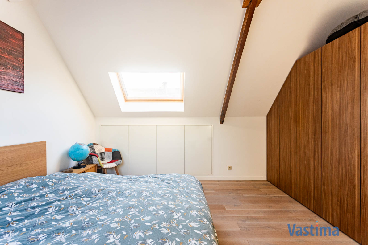 Immo Vastima - Huis Te koop Aalst - Instapklare, lichtrijke én gerenoveerde gezinswoning