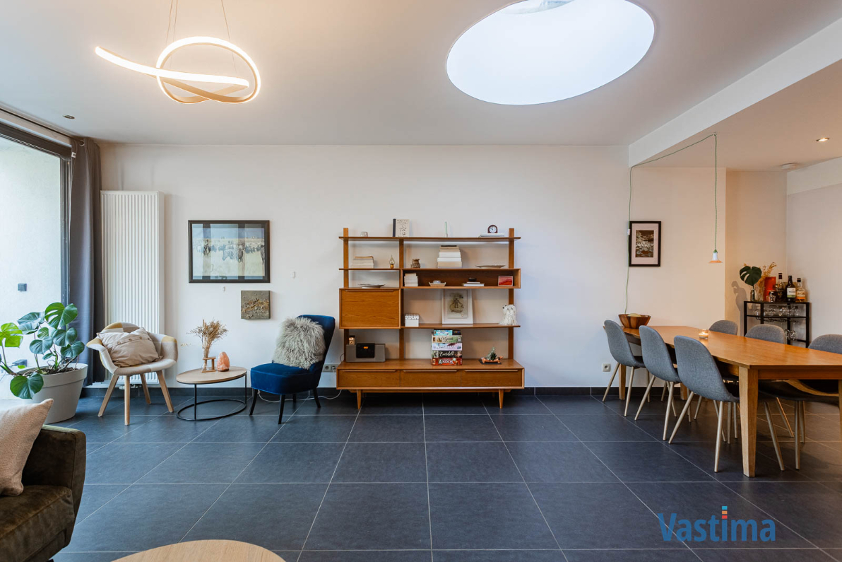 Immo Vastima - Huis Te koop Aalst - Instapklare, lichtrijke én gerenoveerde gezinswoning