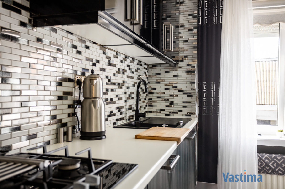 Immo Vastima - Huis Te koop Aalst - Gezinswoning met loods in Aalst – perfect voor wonen én werken