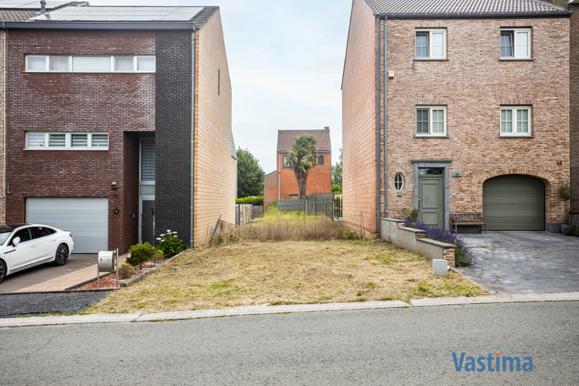 Immo Vastima - Grond Te koop Liedekerke - Bouwgrond in rustige woonwijk nabij alle voorzieningen