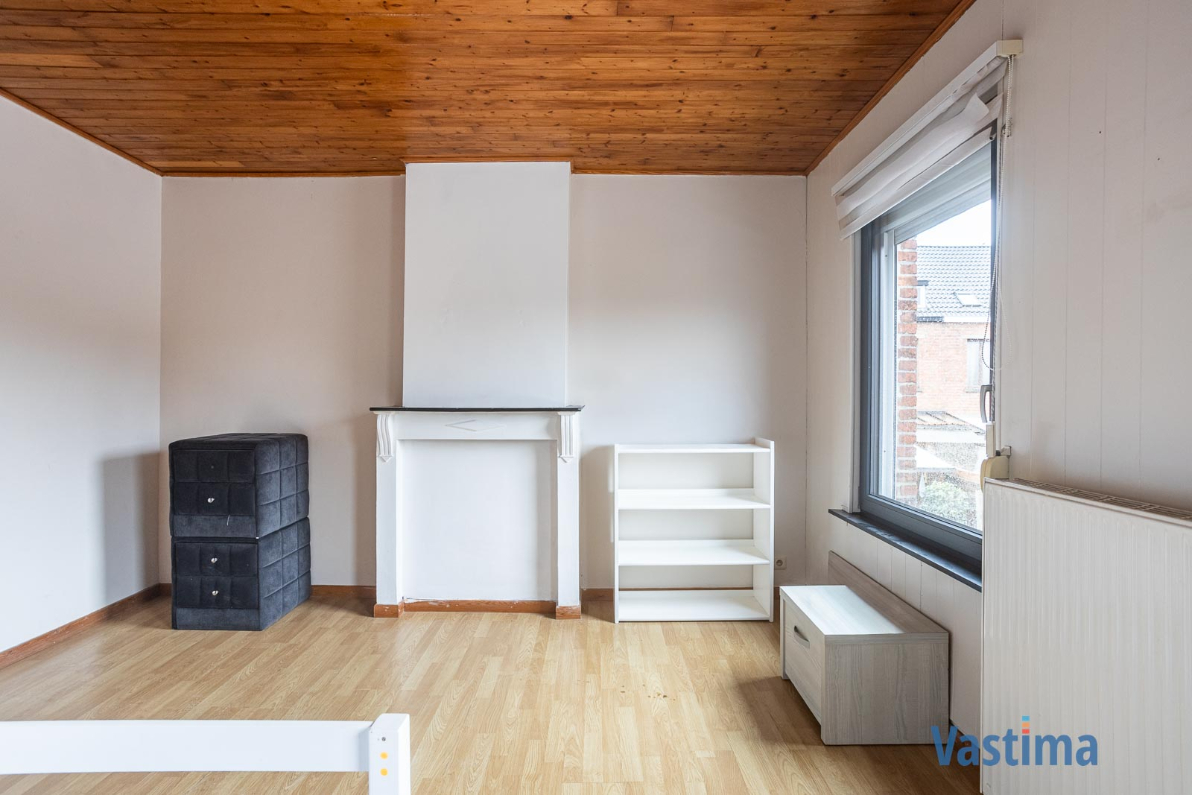 Immo Vastima - Huis Te koop Aalst - Stadswoning met zonnepanelen en tuin