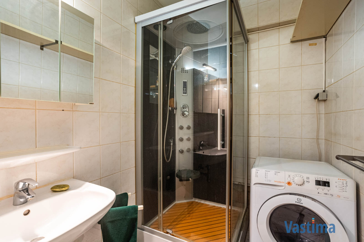 Immo Vastima - Appartement Te koop Aalst - Instapklaar appartement met 2 slaapkamers en terras