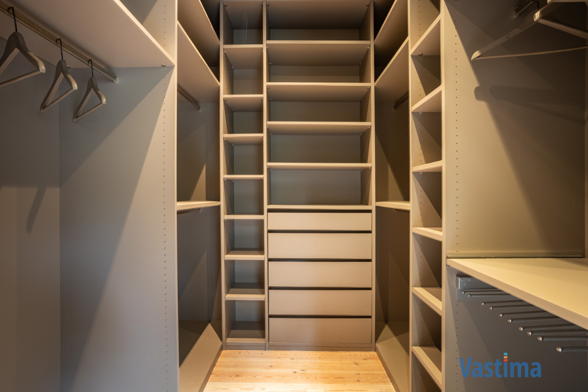 Immo Vastima - Huis Te koop Meldert - Karaktervolle villa met authentieke charme in een groene setting