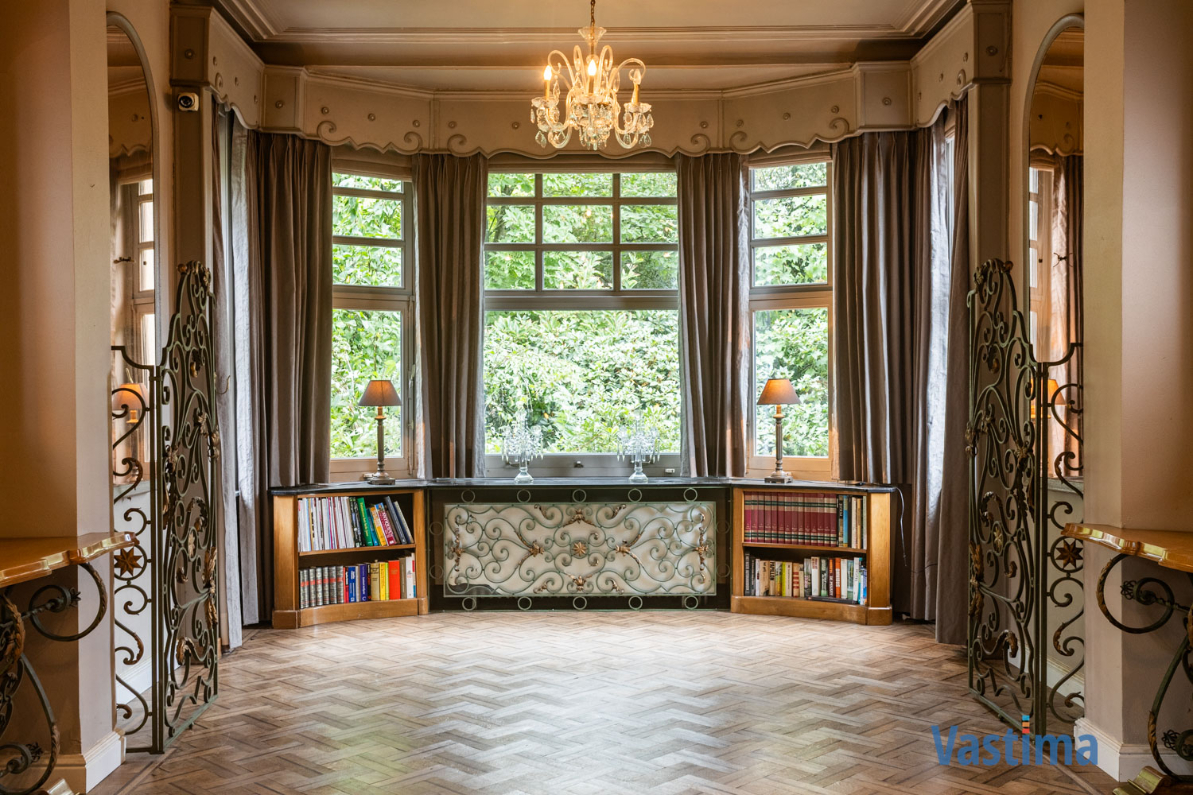 Immo Vastima - Huis Te koop Meldert - Karaktervolle villa met authentieke charme in een groene setting