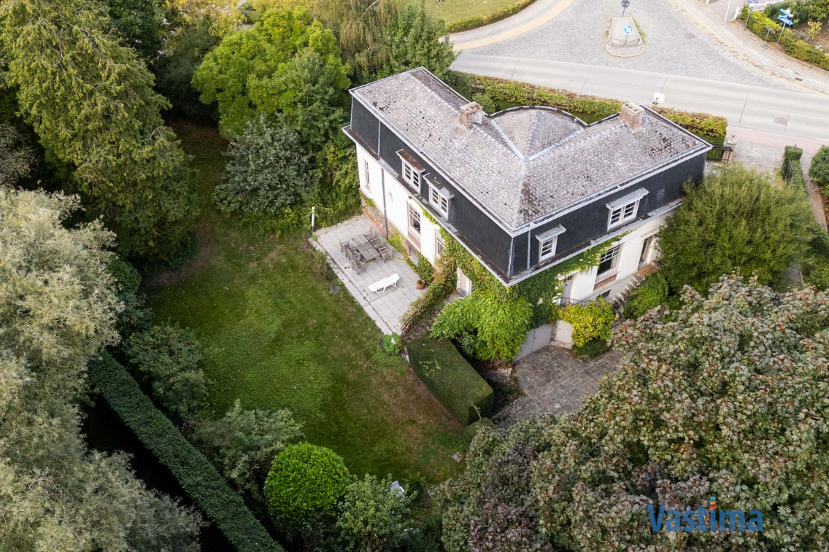 Immo Vastima - Huis Te koop Meldert - Karaktervolle villa met authentieke charme in een groene setting