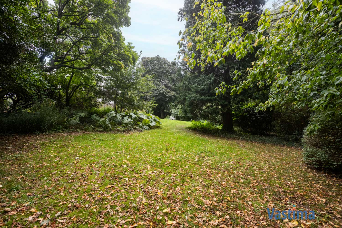 Immo Vastima - Huis Te koop Meldert - Karaktervolle villa met authentieke charme in een groene setting