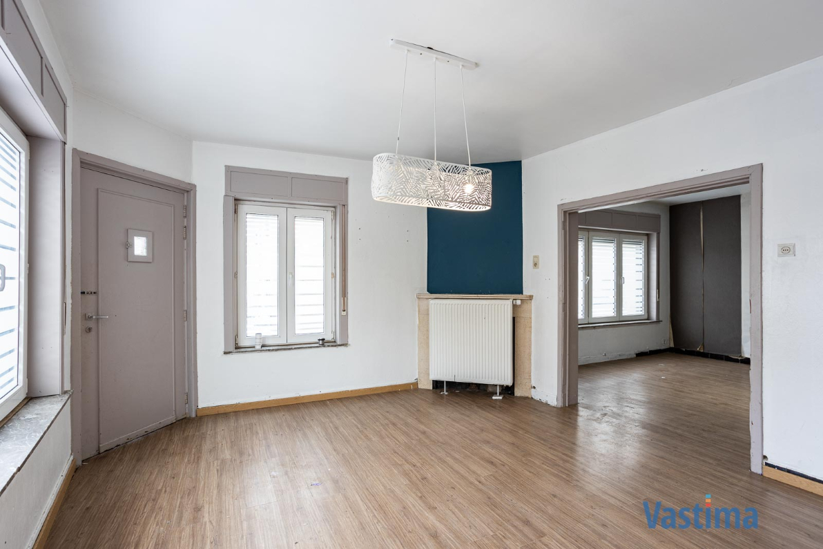 Immo Vastima - Huis Te koop Affligem - Te renoveren gezinswoning met potentieel op een gunstige locatie