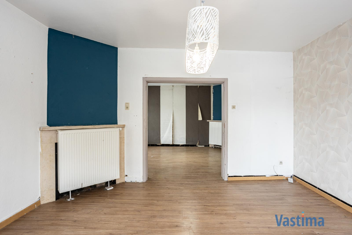Immo Vastima - Huis Te koop Affligem - Te renoveren gezinswoning met potentieel op een gunstige locatie
