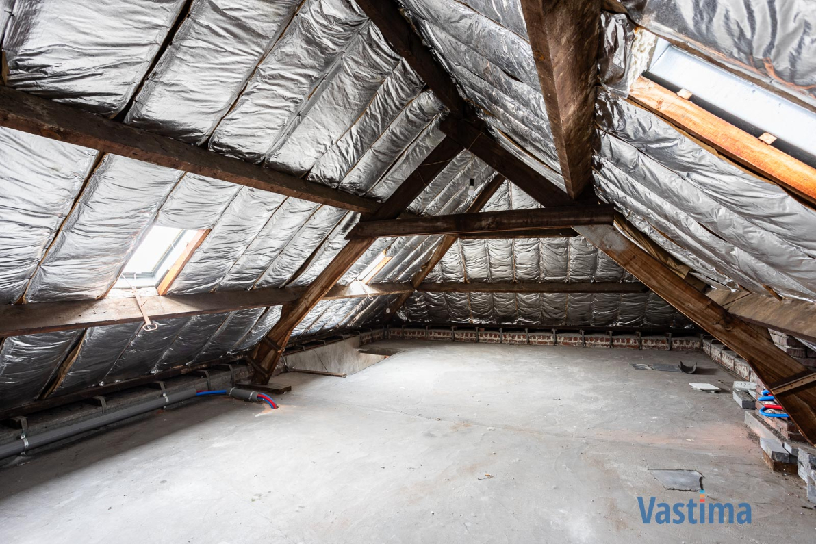 Immo Vastima - Huis Te koop Affligem - Te renoveren gezinswoning met potentieel op een gunstige locatie