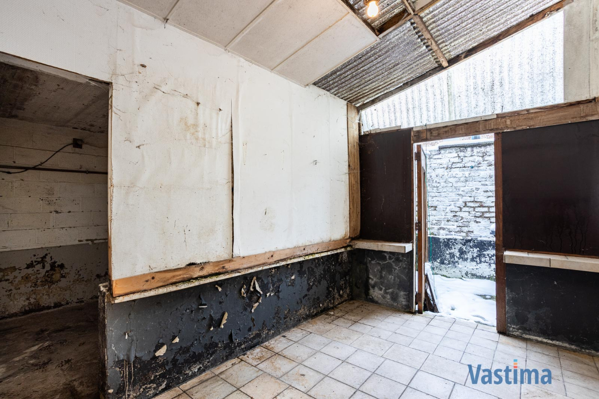 Immo Vastima - Huis Te koop Affligem - Te renoveren gezinswoning met potentieel op een gunstige locatie