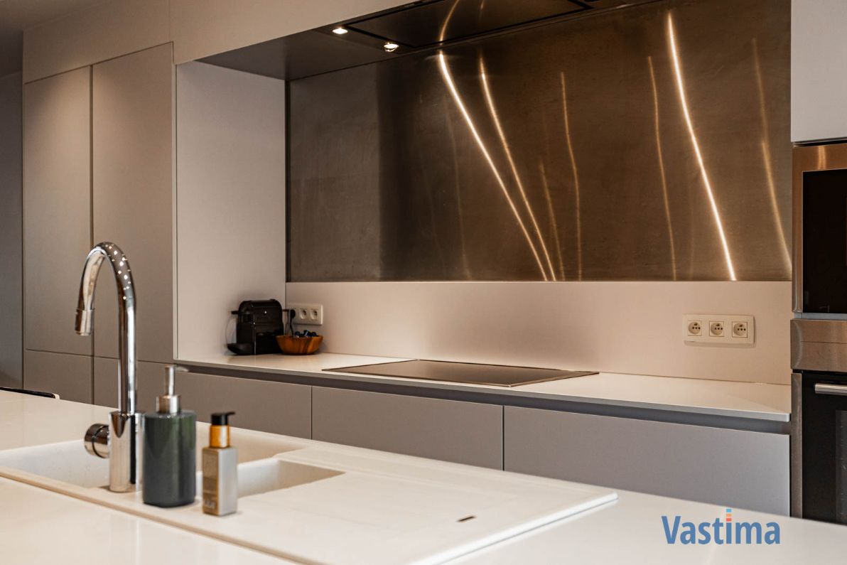 Immo Vastima - Huis Te koop Aalst - Instapklare, lichtrijke én gerenoveerde gezinswoning