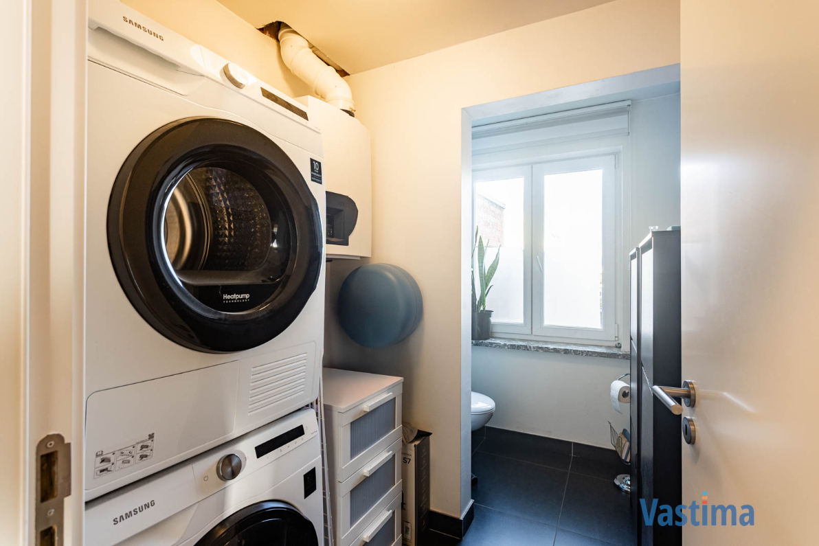 Immo Vastima - Huis Te koop Aalst - Instapklare, lichtrijke én gerenoveerde gezinswoning