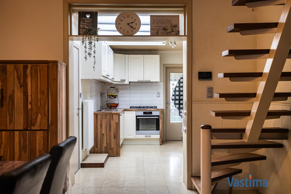 Immo Vastima - Huis Te koop Aalst - Energiezuinige gezinswoning met 3 slaapkamers, tuin en zonnepanelen