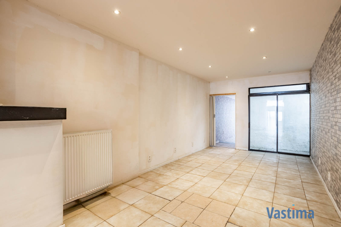 Immo Vastima - Huis Te koop Erembodegem - Op te frissen woning met potentieel in Erembodegem