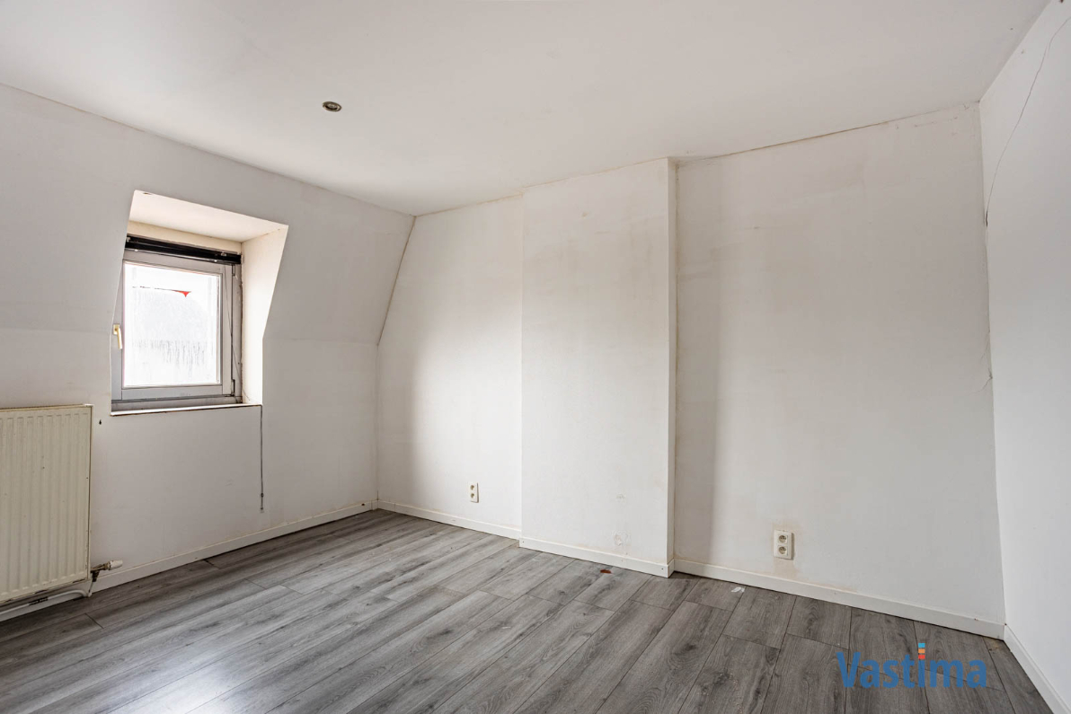 Immo Vastima - Huis Te koop Erembodegem - Op te frissen woning met potentieel in Erembodegem