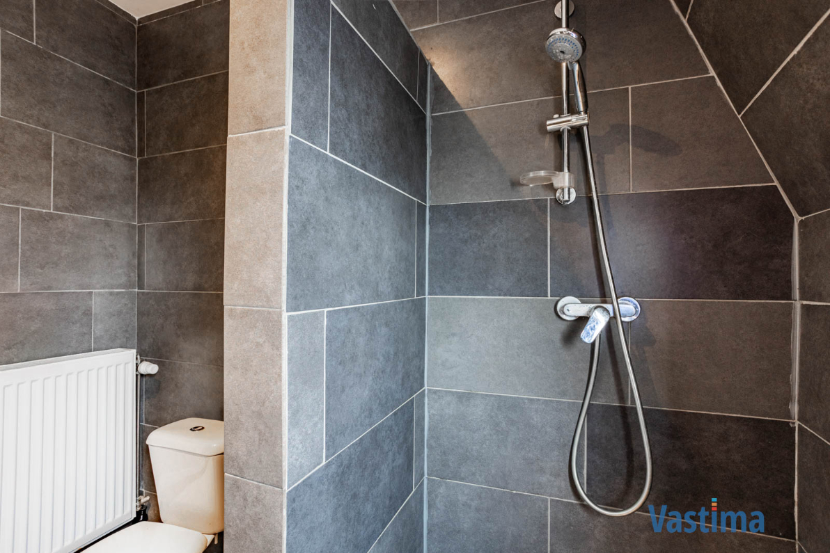 Immo Vastima - Huis Te koop Erembodegem - Op te frissen woning met potentieel in Erembodegem