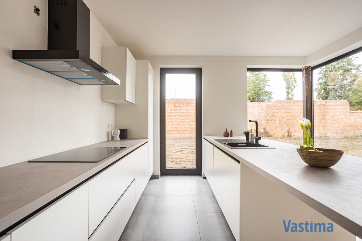 Immo Vastima - Huis Te koop Denderleeuw - Nieuwbouw gesloten woning met 3 slaapkamers, garage en tuin