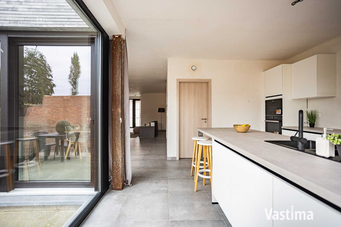 Immo Vastima - Huis Te koop Denderleeuw - Nieuwbouw gesloten woning met 3 slaapkamers, garage en tuin