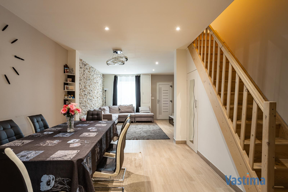 Immo Vastima - Huis Te koop Affligem - Instapklare, energiezuinige familiewoning met 4 slaapkamers, tuin en garage